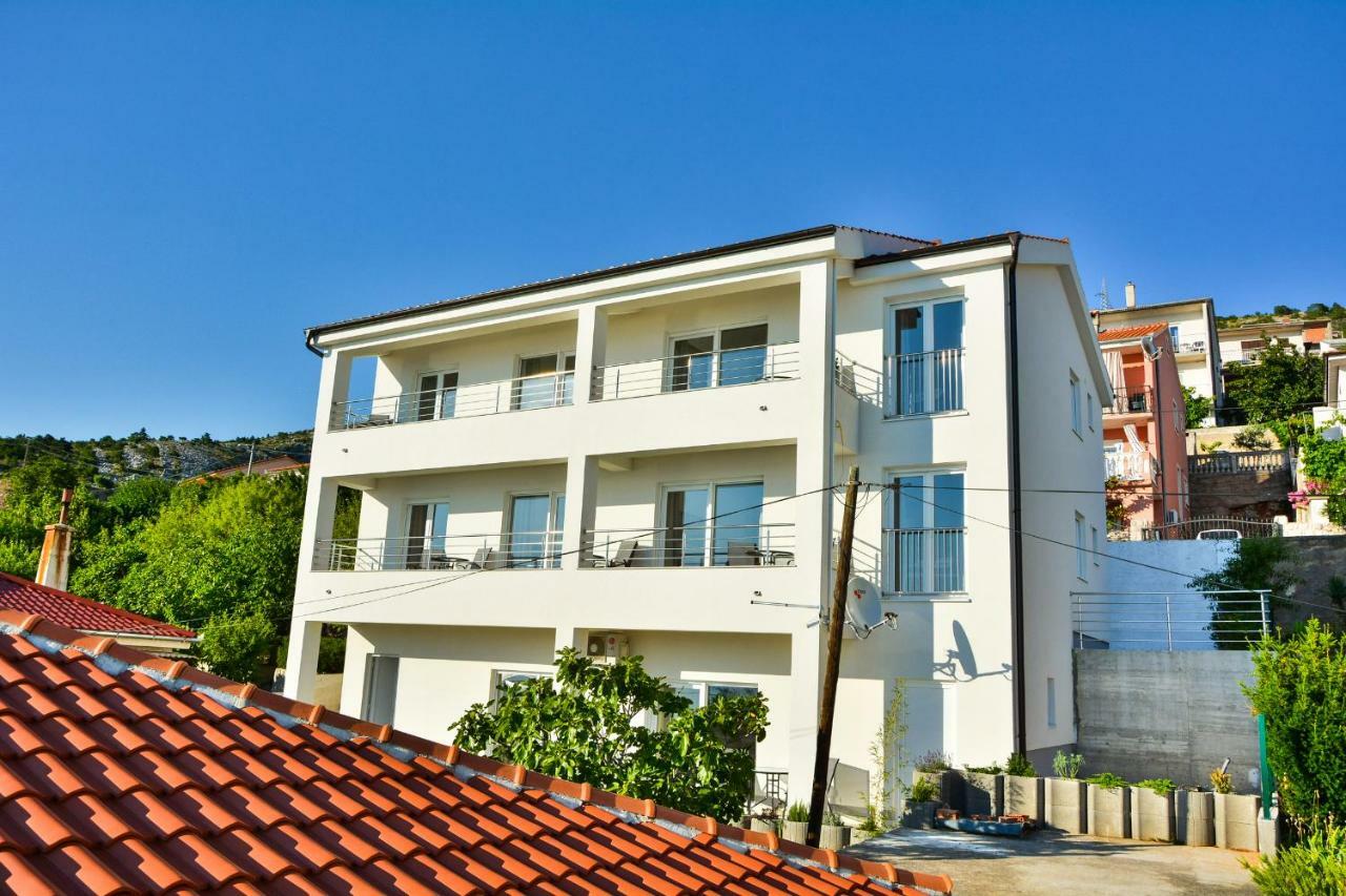 Apartments & Rooms Kata - Adults Only Senj  Luaran gambar